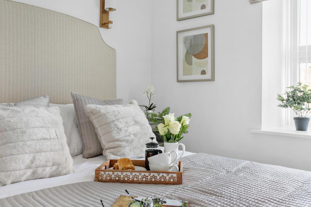 The Seaview Suites At The Corbyn Apartments Torquay Extérieur photo