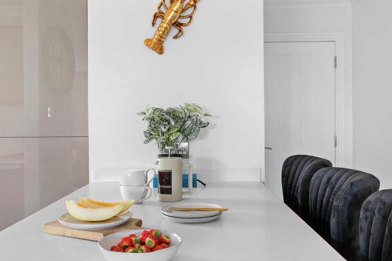 The Seaview Suites At The Corbyn Apartments Torquay Extérieur photo